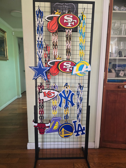 Oversized Sports Team Hype Chain