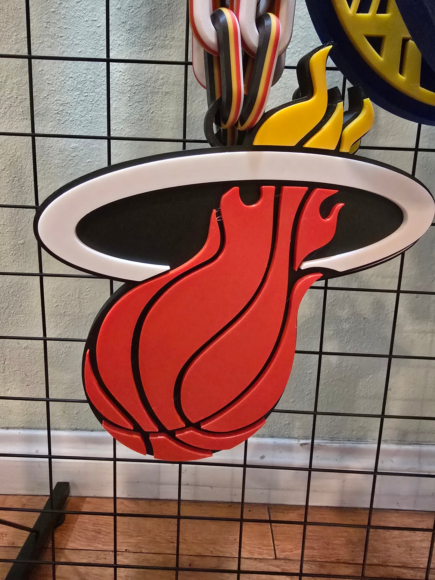 Oversized Sports Team Hype Chain