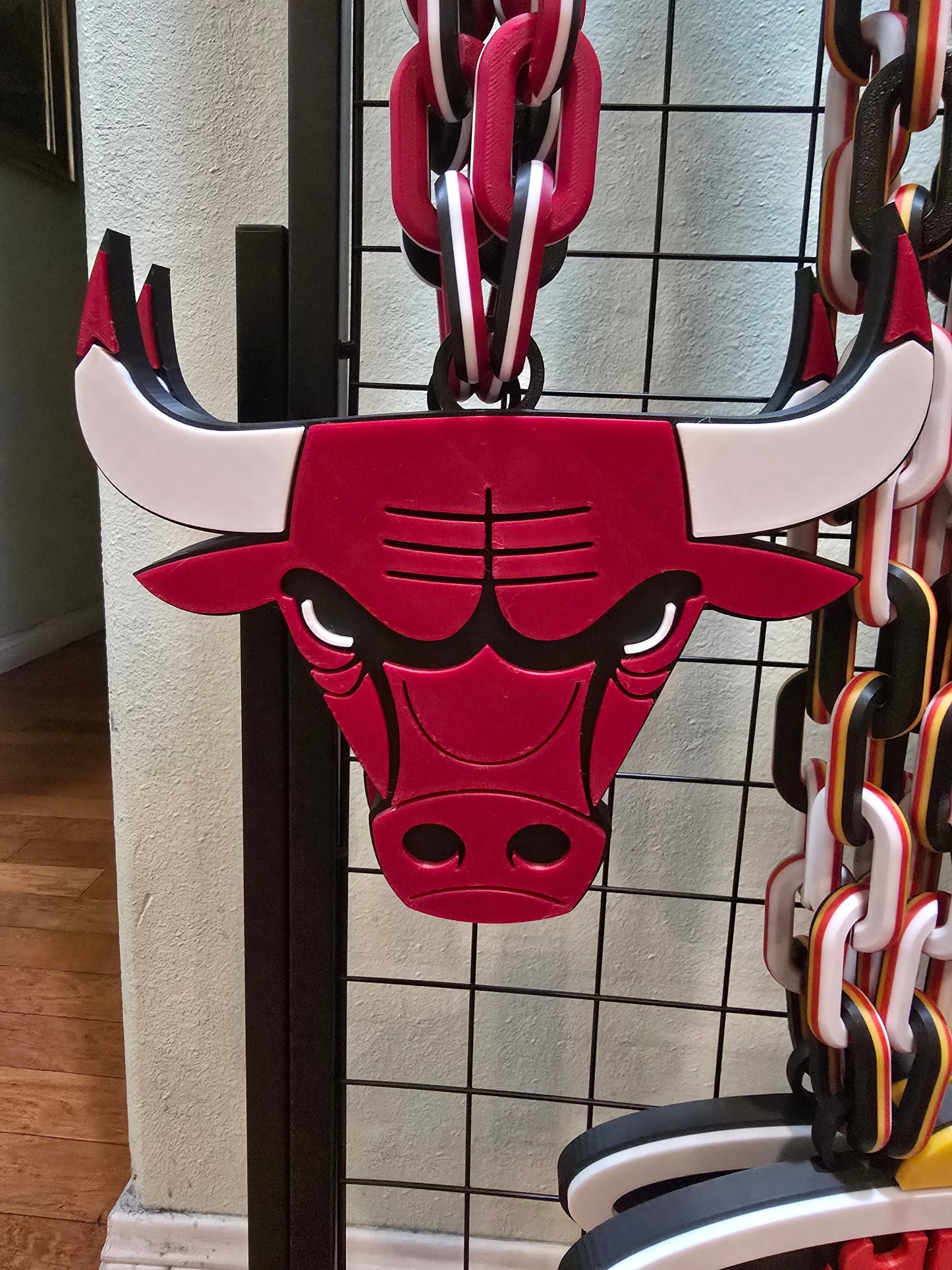 Oversized Sports Team Hype Chain